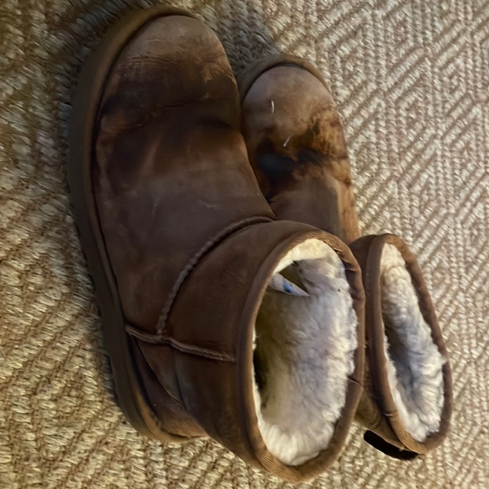 Uggs size 10